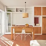 Beachfront Suite In Cadaques Center